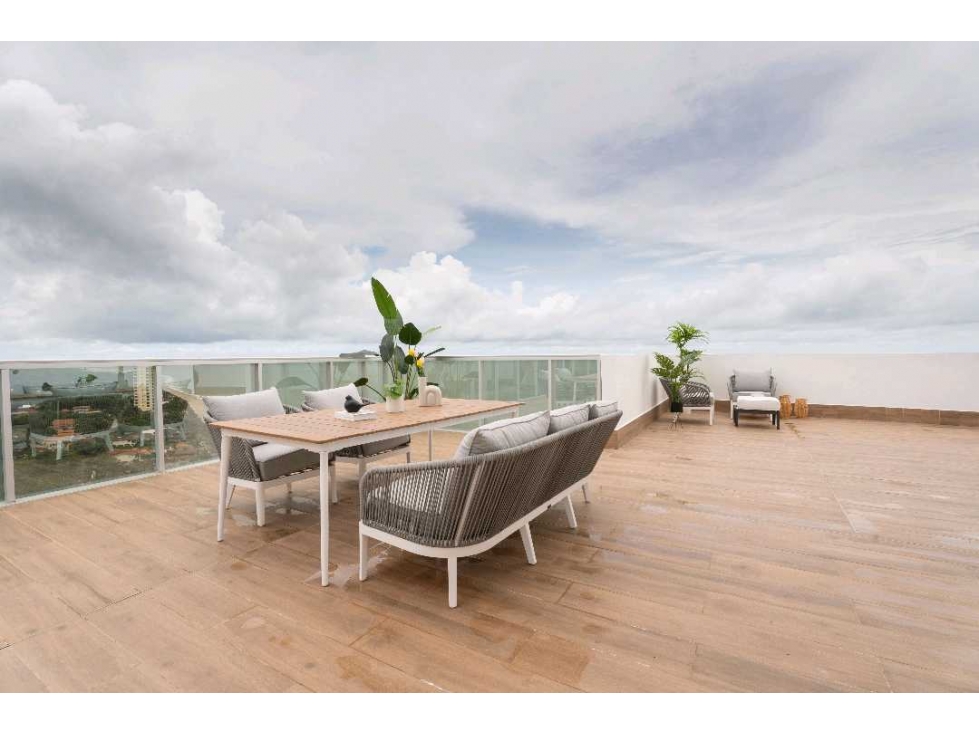 VENTA DE PENTHOUSE 2 PISOS FRENTE AL MAR GORGONA 4R OCEAN WAVES LUXURY — foto 5