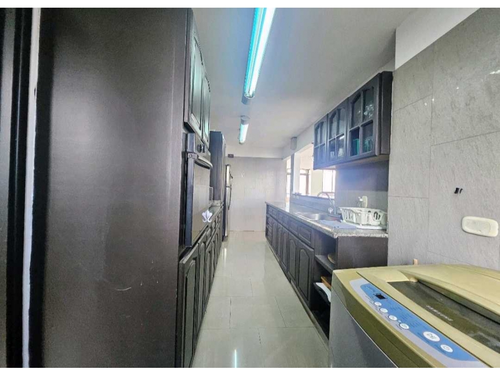 VENTA DE PENTHOUSE CON TERRAZA EN EL POBLADO. — foto 4