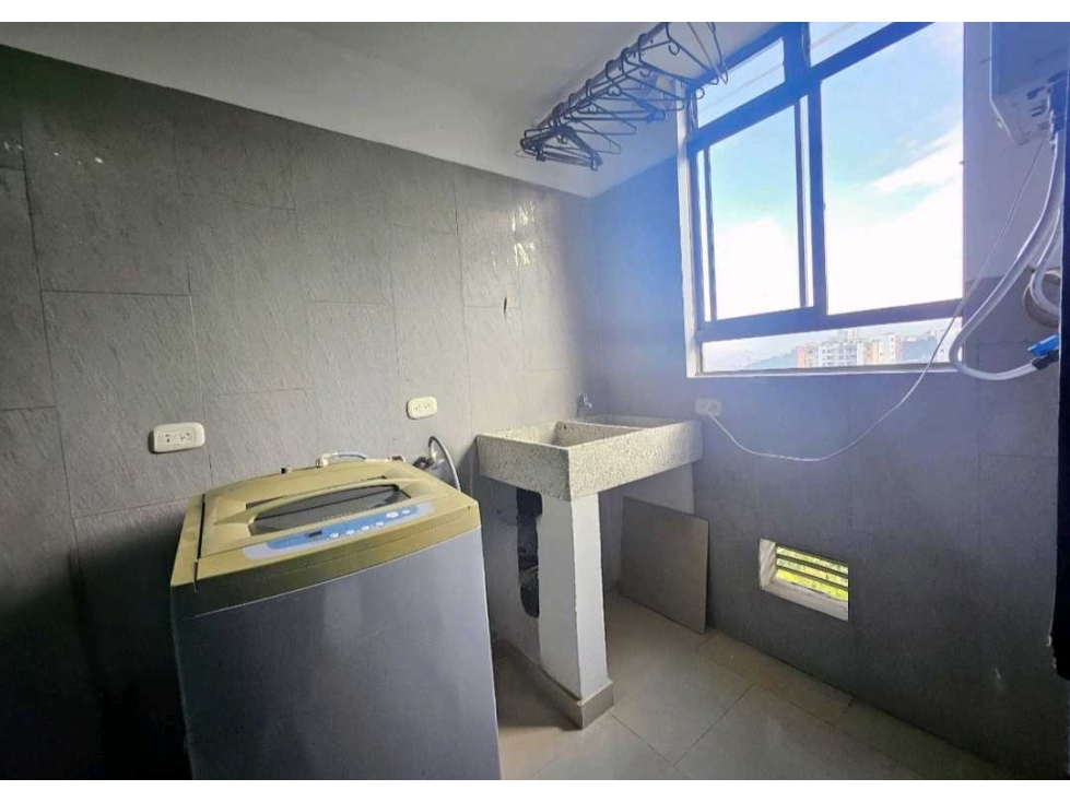 VENTA DE PENTHOUSE CON TERRAZA EN EL POBLADO. — foto 5
