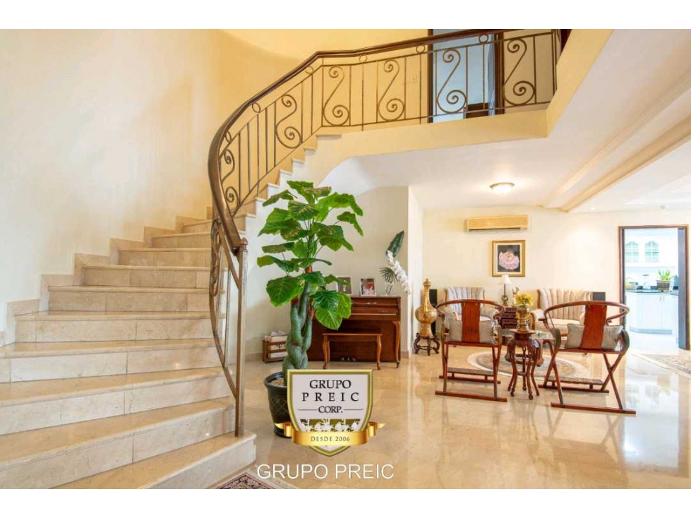 VENTA DE PENTHOUSE DE 2 PISOS EN SAN FRANCISCO