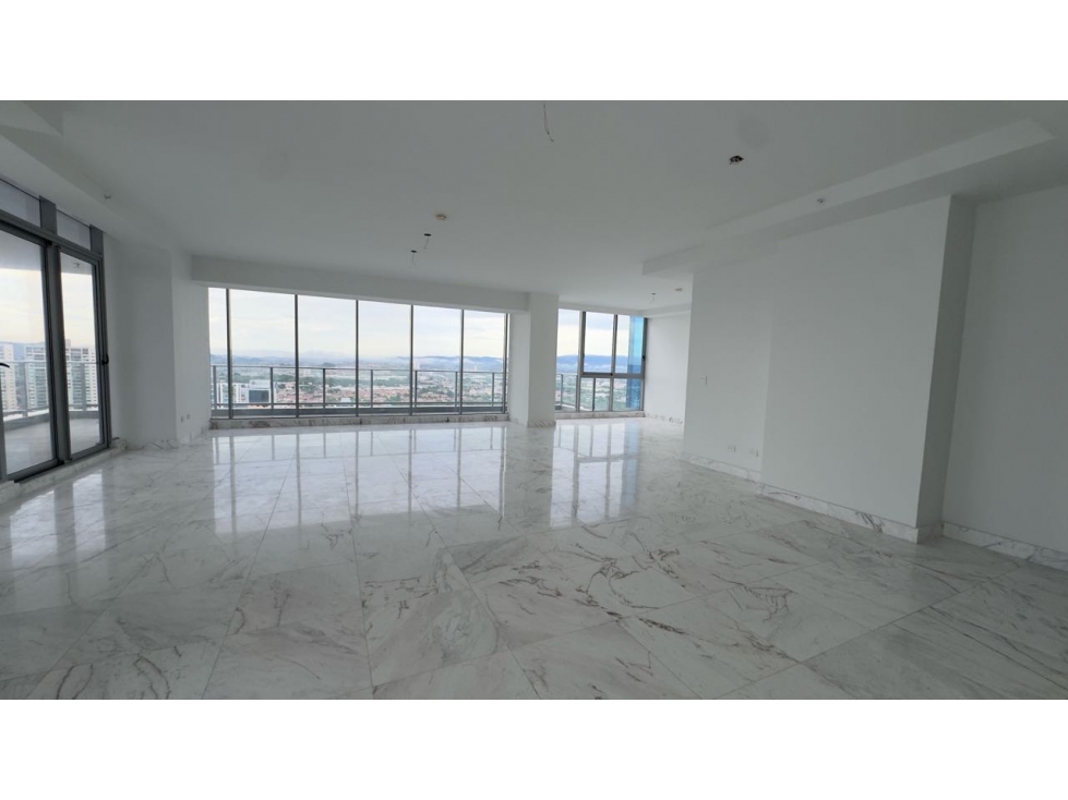 VENTA DE PENTHOUSE EN COSTA DEL ESTE 303M2 PH REGALIA JP