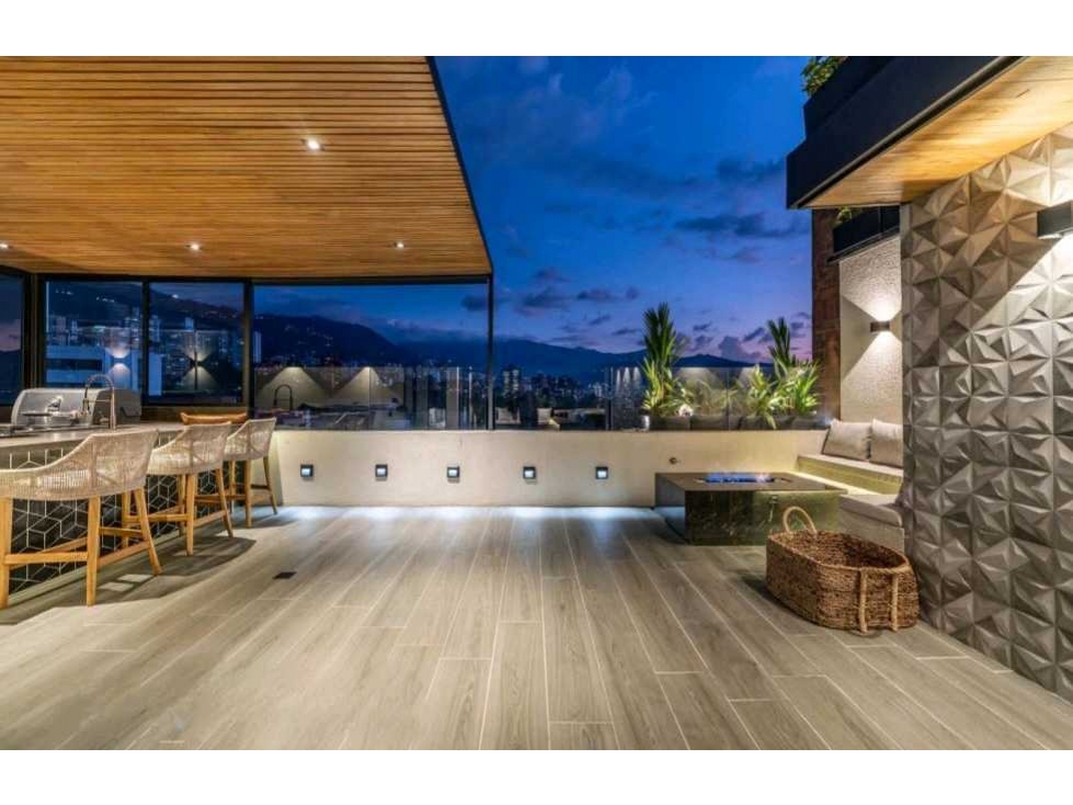 VENTA DE PENTHOUSE EN EL POBLADO, DECK, JACUZZI Y VISTA A MEDELLÍN. — foto 3