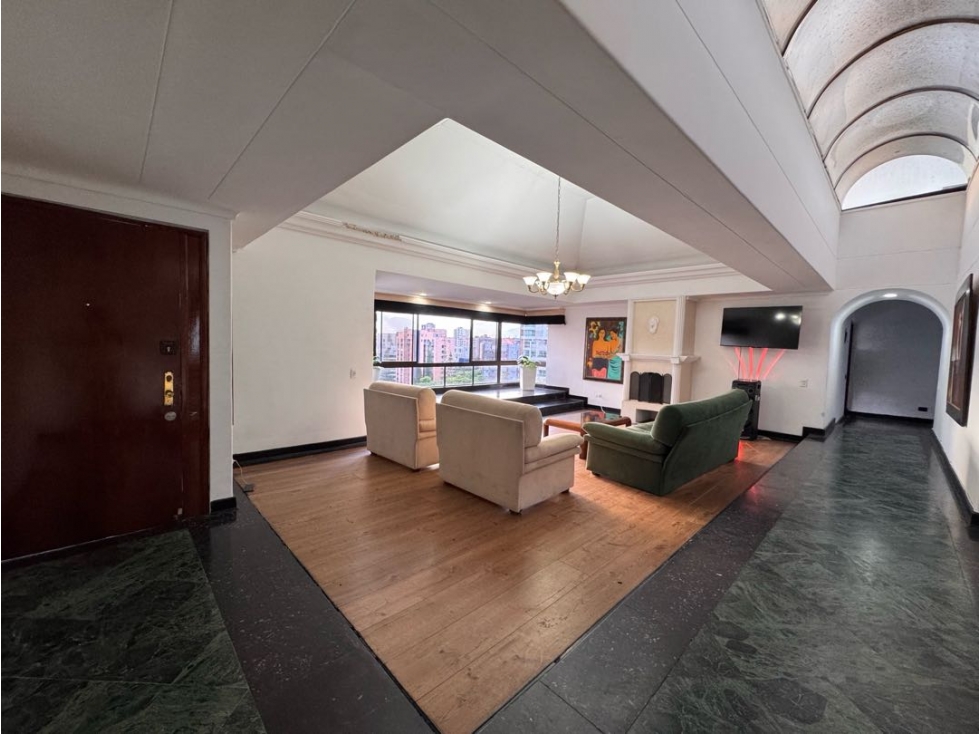 VENTA DE PENTHOUSE EN MEDELLÍN EL POBLADO