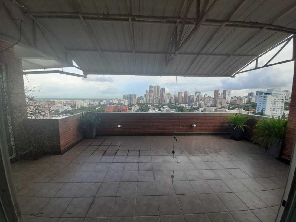 VENTA DE PENTHOUSE EN RIOMAR — foto 2