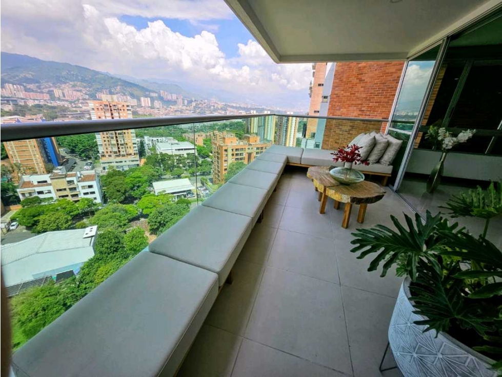 VENTA DE PENTHOUSE EN SANTA MARIA DE LOS ANGELES. — foto 3