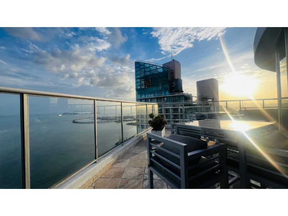 Venta de Penthouse en Sky Residences