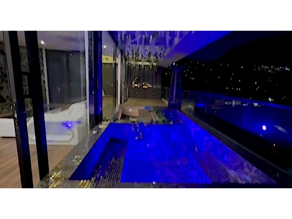 VENTA DE PENTHOUSE NUEVO DE LUJO EN LAS PALMAS, MEDELLÍN — foto 2