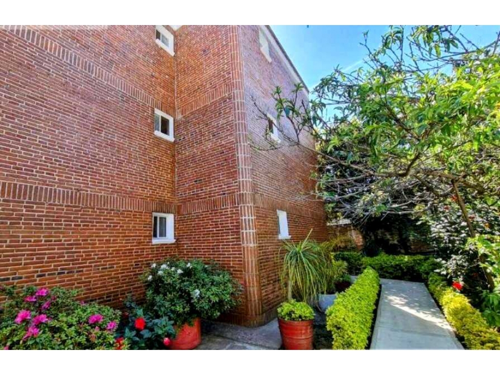 VENTA DE PROPIEDAD CON 5 DEPARTAMENTOS EN RANCHO CORTES CUERNAVACA - 2