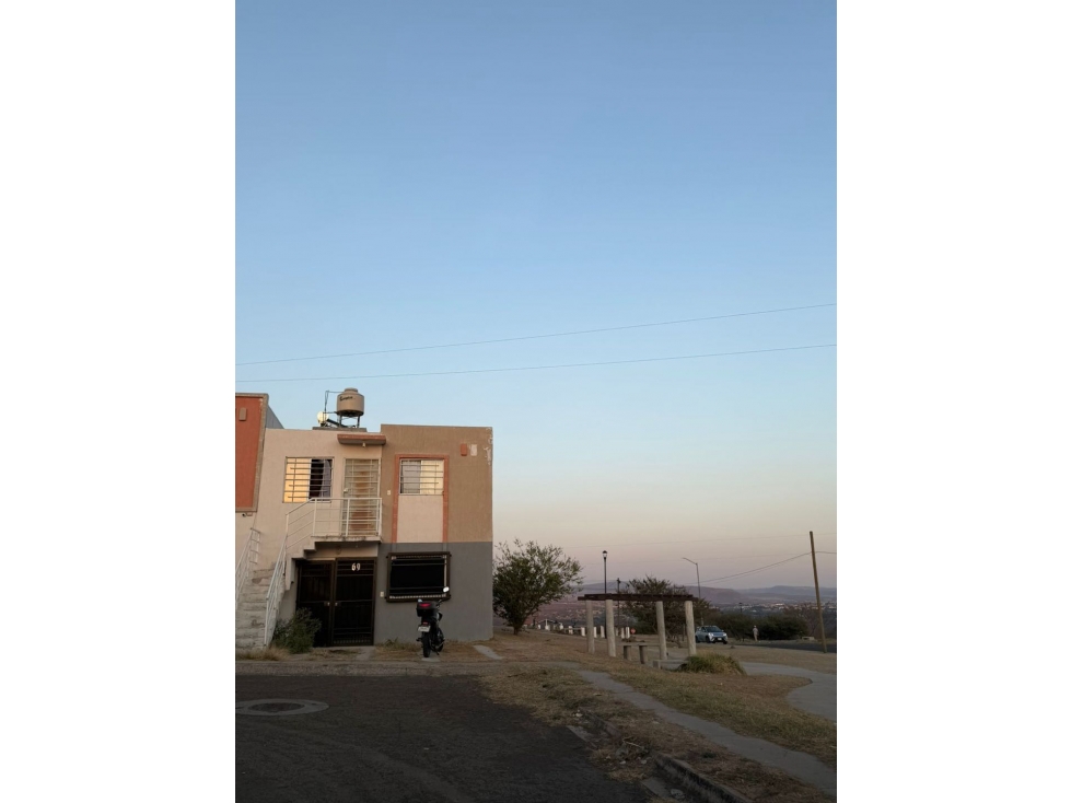 VENTA DE PROPIEDAD EN ESQUINA VISTAS DEL PEDREGAL , TONALÁ, JAL. - 2