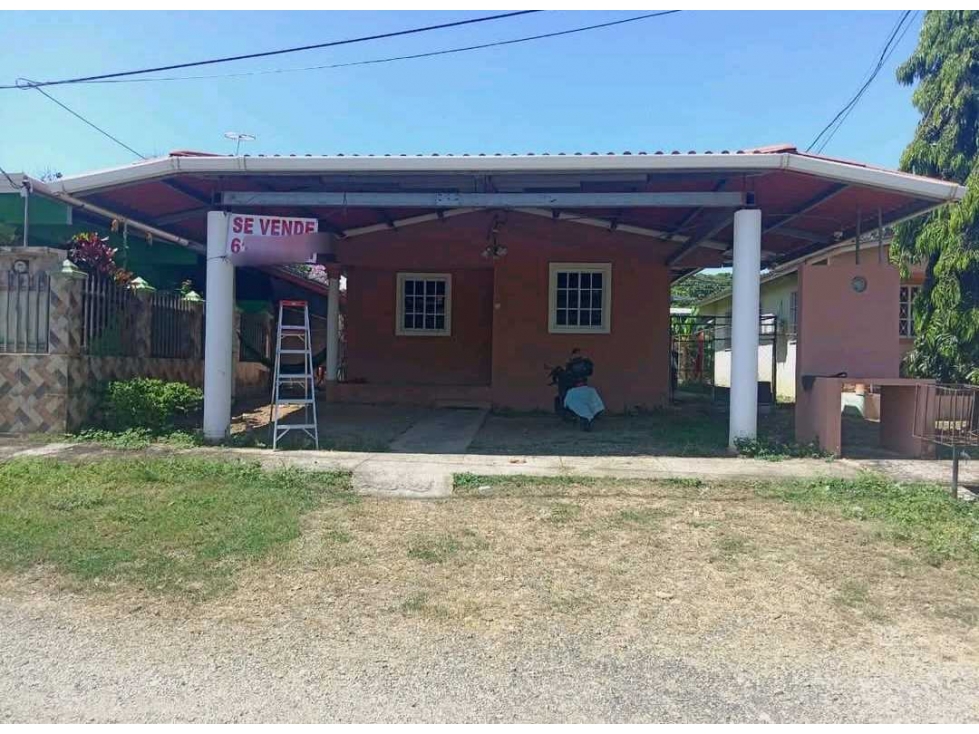 VENTA DE PROPIEDAD EN MONAGRILLO - HERRERA - 1