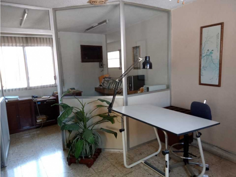 RENTA DE OFICINA / CASA UBICADA EN EL BARRIO DE SANTIAGO — foto 6
