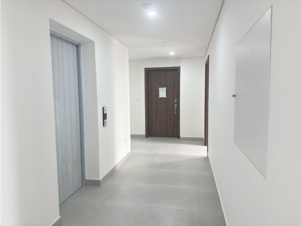 Venta de Suite en la Urb Ciudad Colon Norte de Guayaquil — foto 4