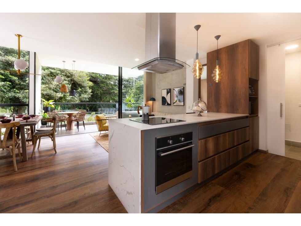 Venta de suite en Quarzzo en el Retiro
