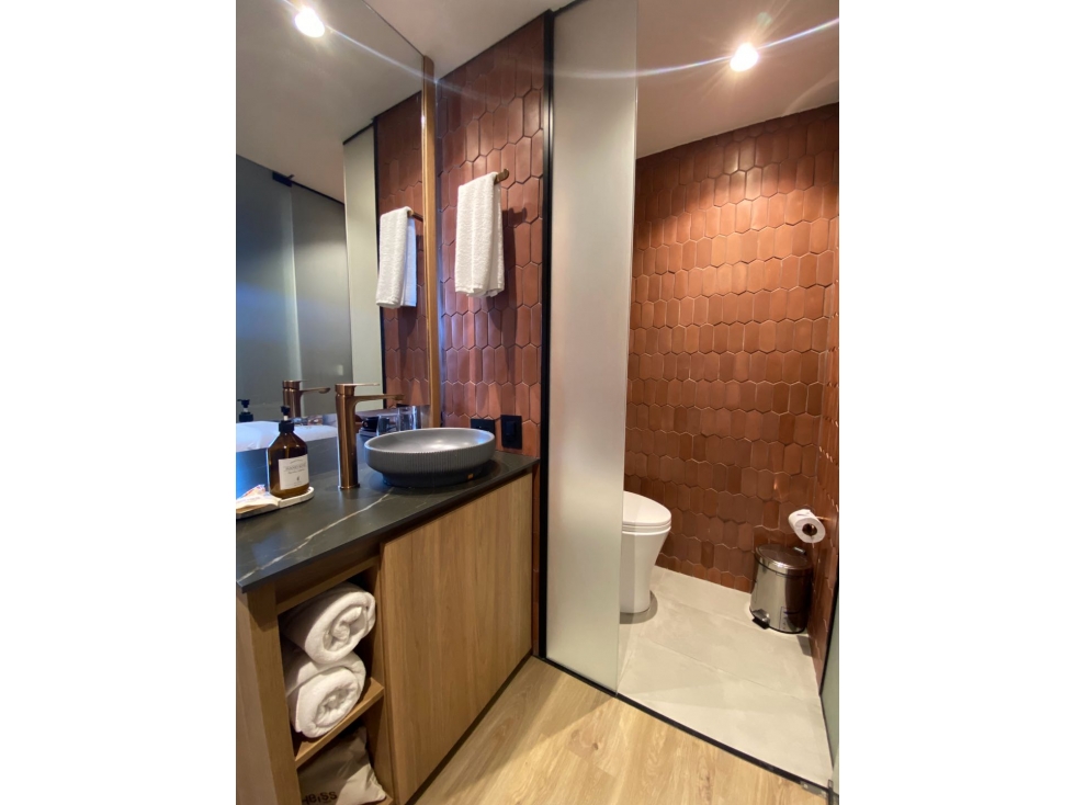 VENTA DE SUITE HOTELERA EN POBLADO — foto 4