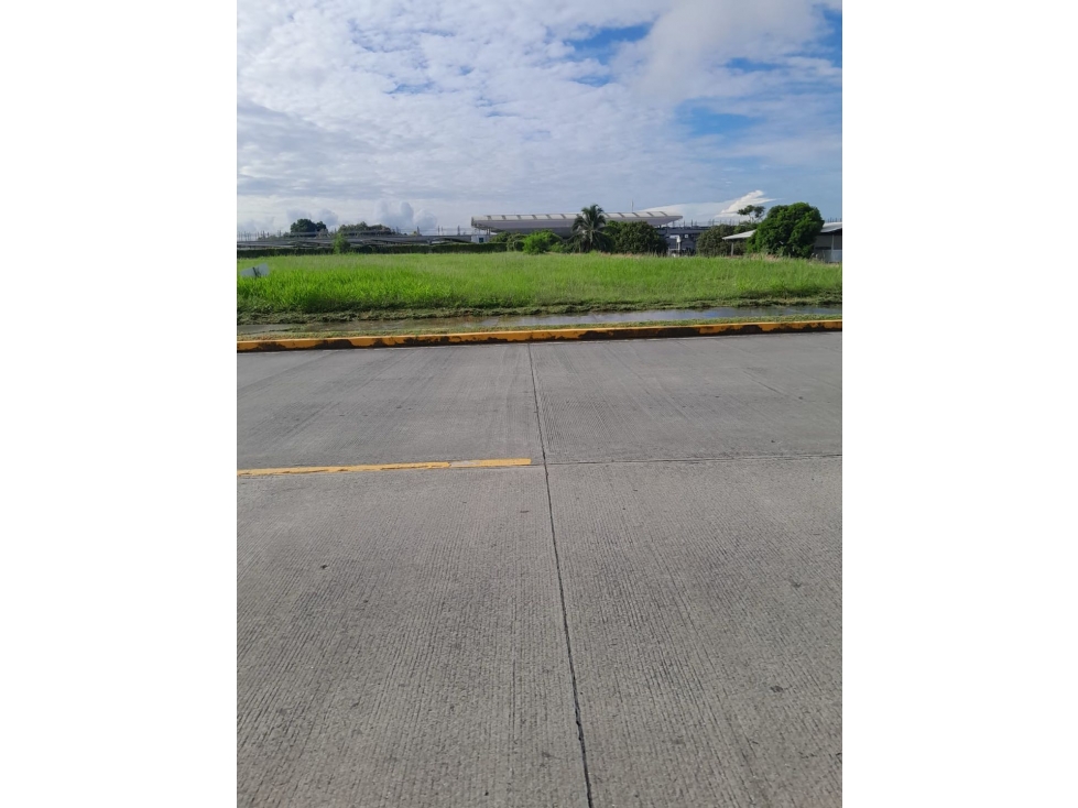VENTA DE TERRENO 6200M2 EN TOCUMEN COMMERCIAL PARK JP - 2
