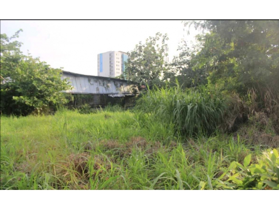 Venta de Terreno de 1,494 metros en Parque Lefevre - 3