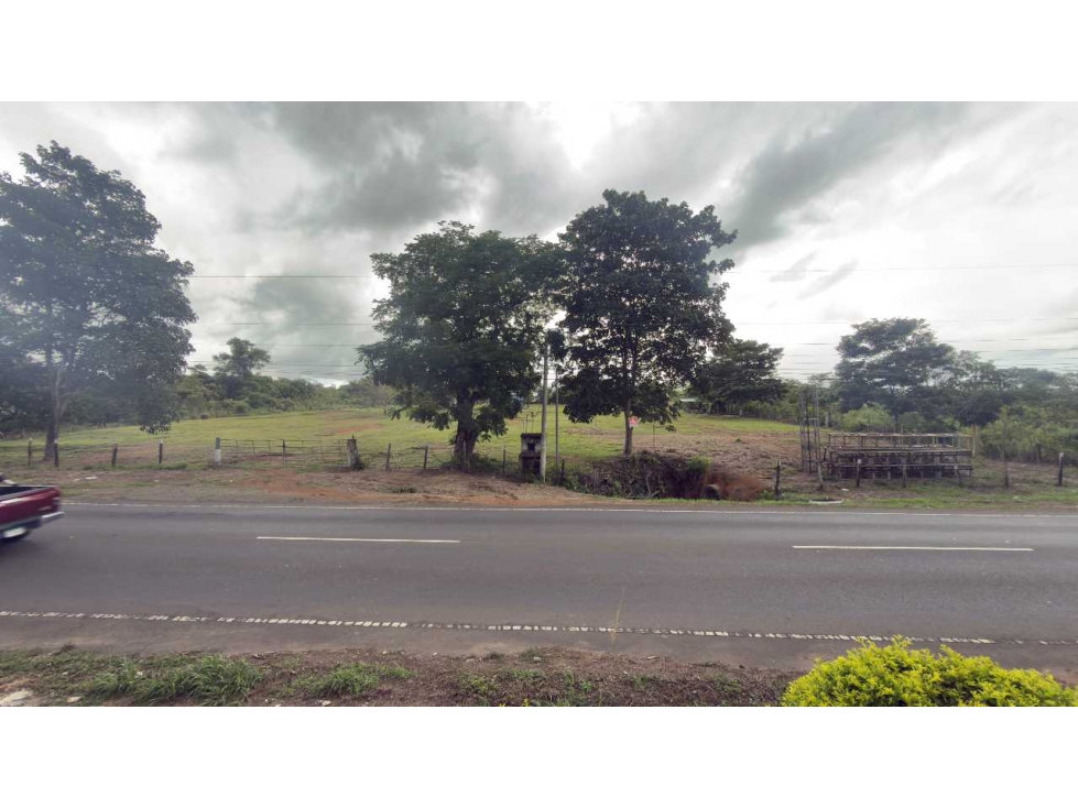 VENTA DE TERRENO EN ALGARROBOS - 2
