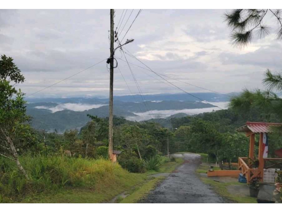 Venta de Terreno en Altos de Cerro Azul - 3