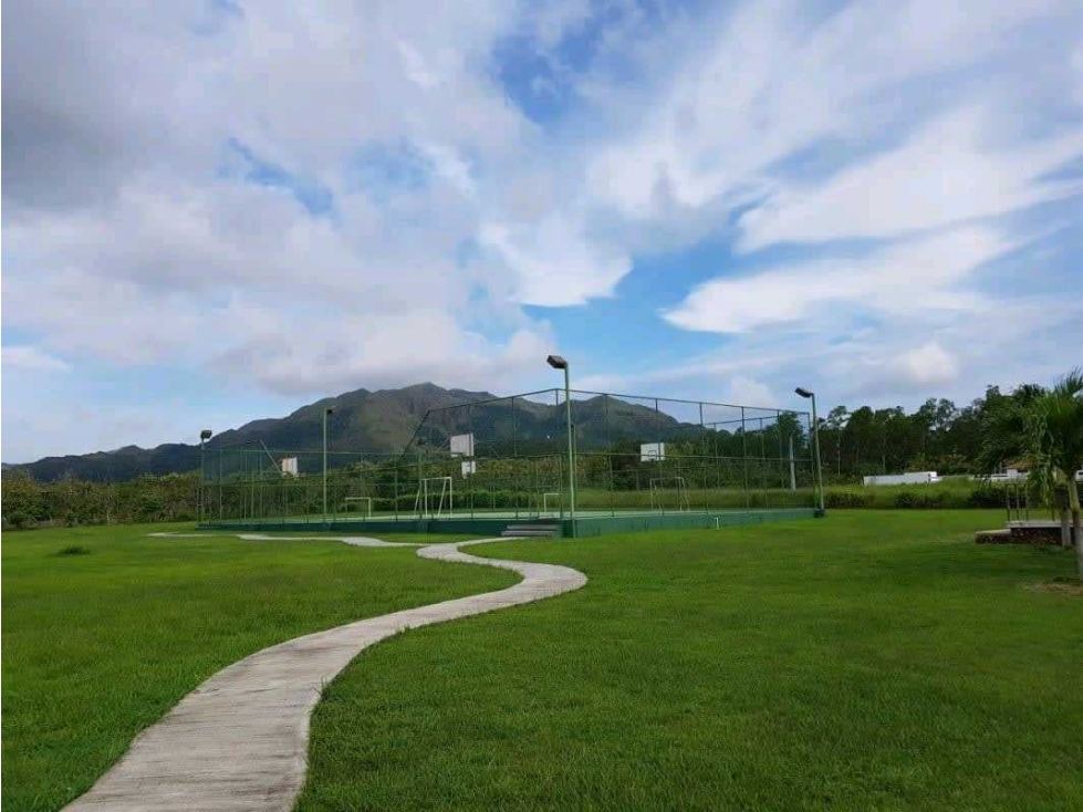 VENTA DE TERRENO EN CHAME PH LA COLONIA, ES UN ENCANTO - 4
