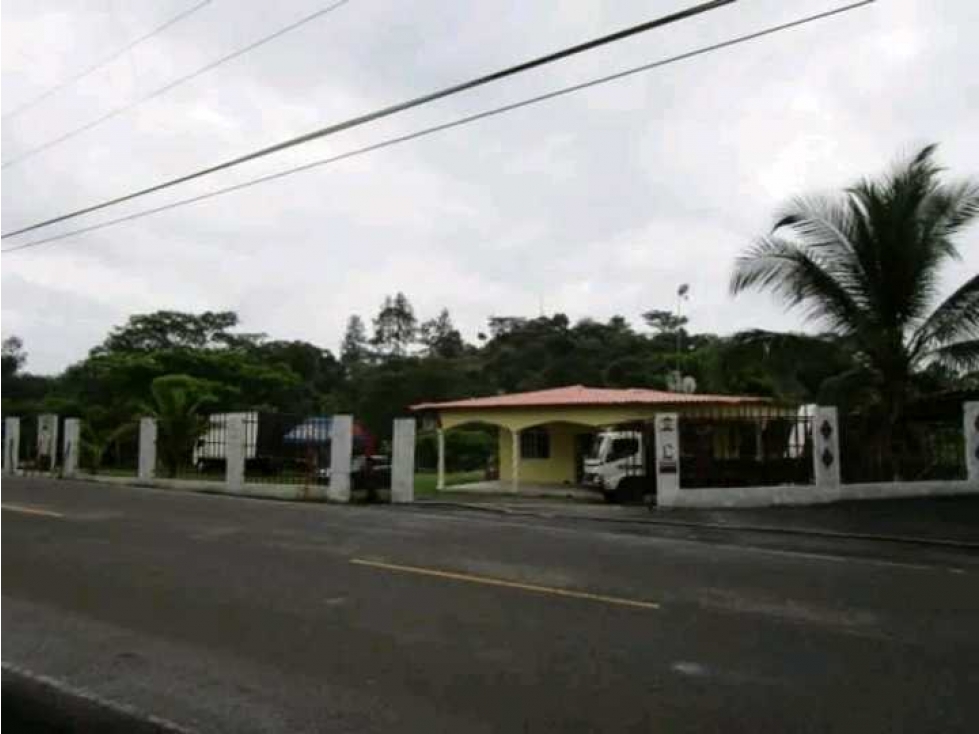 Venta de terreno en Colón