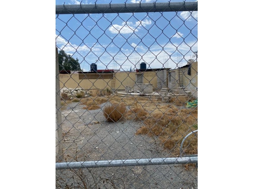Venta de Terreno en Esquina en Pachuquilla para casa o negocio - 2