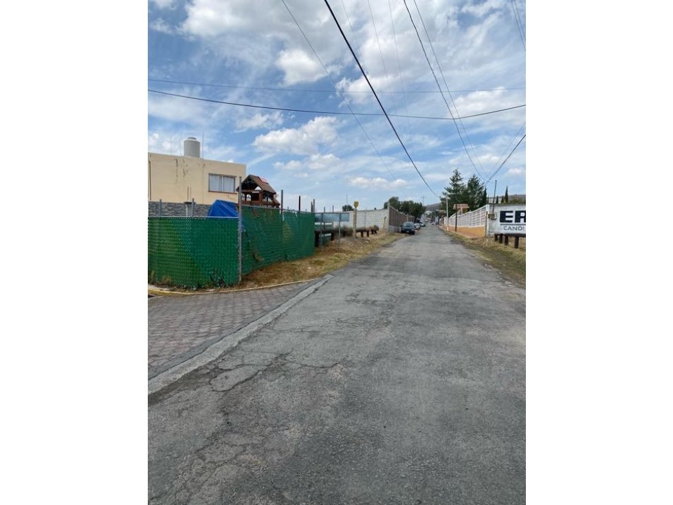 Venta de Terreno en Esquina en Pachuquilla para casa o negocio - 6