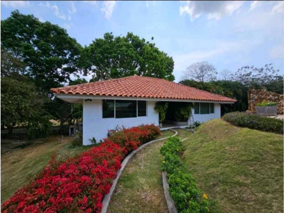 VENTA DE TERRENO EN PUNTA BARCO PRECIO DE OPORTUNIDAD 925m2 JP — foto 2