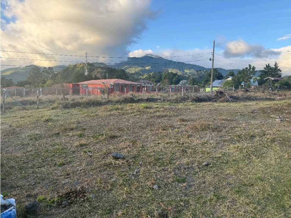 VENTA DE TERRENO EN VOLCAN 1,000 METROS - 4