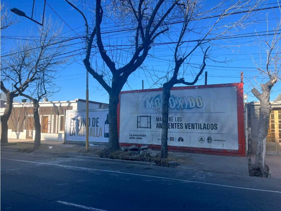VENTA DE TERRENO EXCEPCIONAL EN PLENO CENTRO DE LUJÁN DE CUYO- MZA. - 2