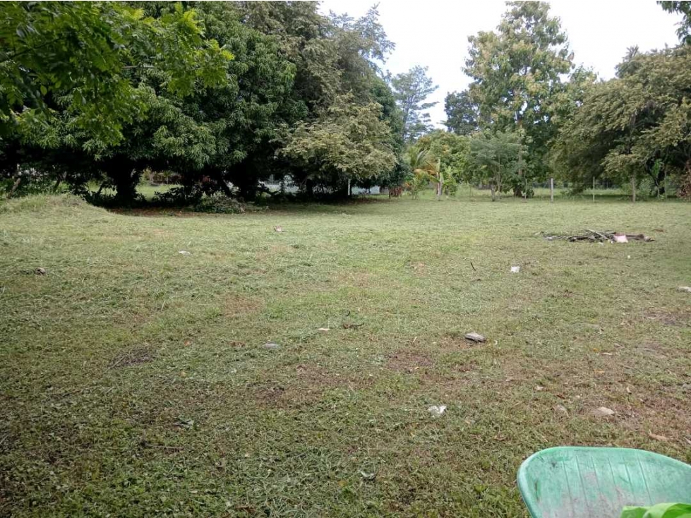 VENTA DE TERRENO PLANO EN GORGONA 1000M2 CERCA DE LA PLAYA