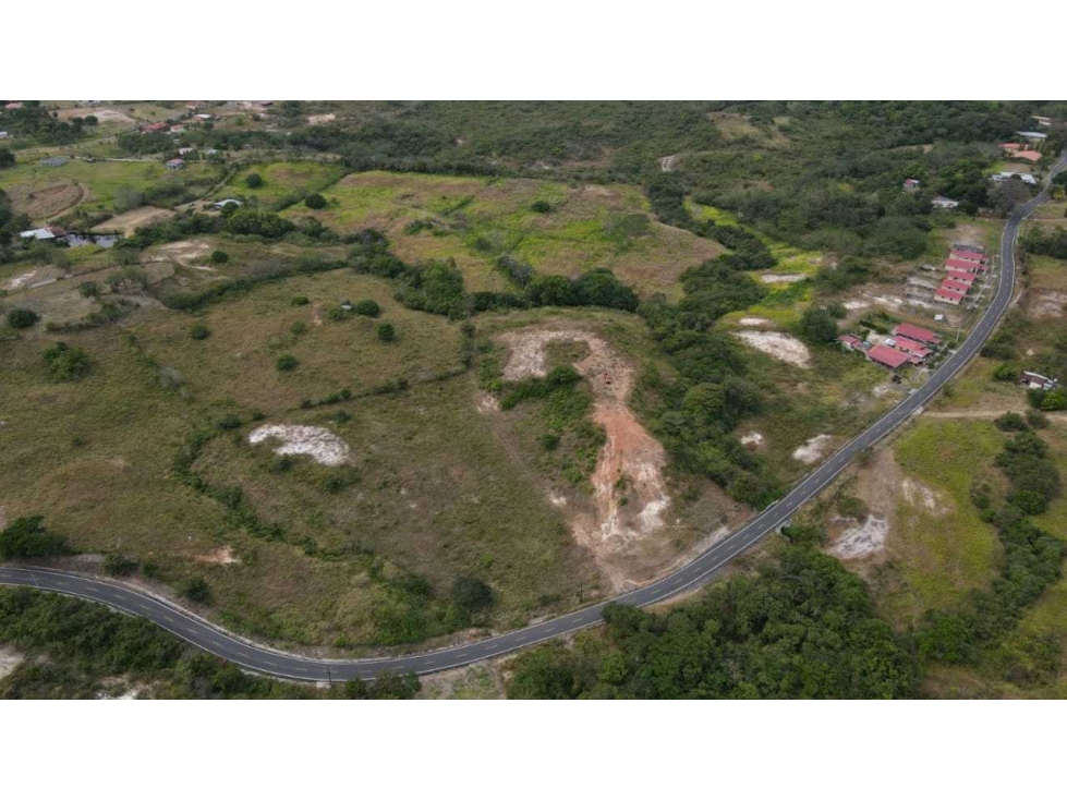 VENTA DE TERRENO GRAN OPORTUNIDAD DE INVERSIÓNPENONOMÉ COCLÉ - 3