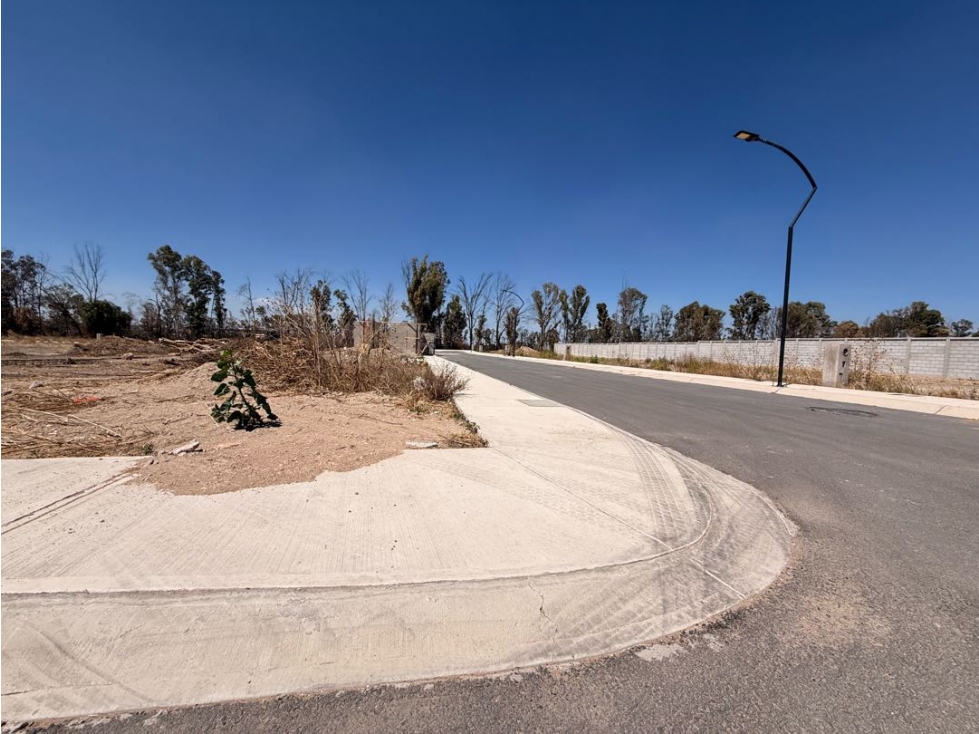 VENTA DE TERRENO RESIDENCIAL EL FARO DE LOS CISNES - 4