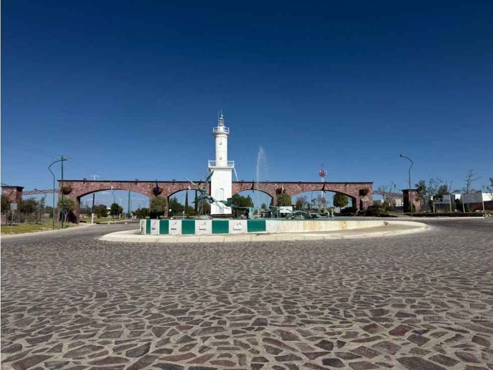 VENTA DE TERRENO RESIDENCIAL EL FARO DE LOS CISNES - 3