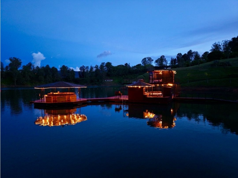 Venta de Villa Campestre de Lujo en Guatape Muelle y Lago privado — foto 5