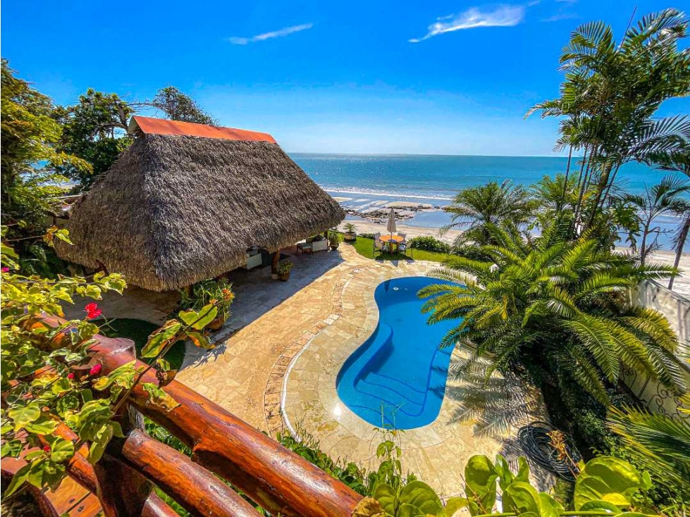 VENTA DE VILLA FRENTE AL MAR EN CORONADO, ÚNICA OPORTUNIDAD — foto 4