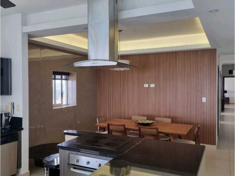Venta de Apartamento en PH Rivage, Av Balboa — foto 2