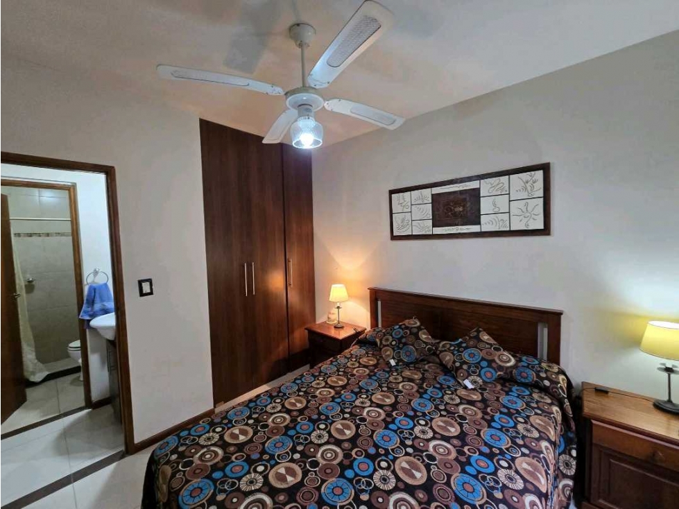 VENTA DEPARTAMENTO 1 DORMITORIO CON COCHERAEdificio Miralejos 5 V - 5