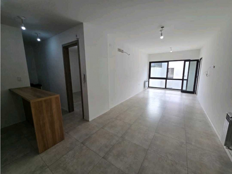 VENTA DEPARTAMENTO 1 DORMITORIO CON COCHERAExcelente departamento - 2