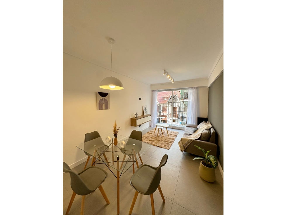 VENTA DEPARTAMENTO 2 AMBIENTES CON DEPENDENCIA RECICLADO - 1