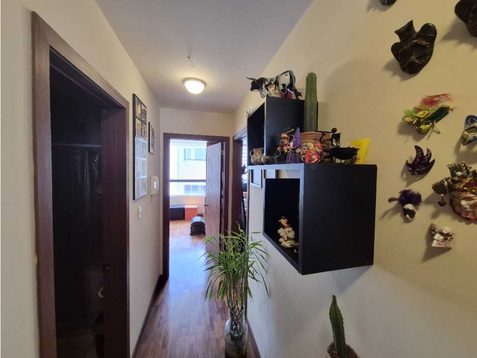 VENTA DEPARTAMENTO 2 HABITACIONES, PARQUEO, URB. JARDINES AMAGASI - 4