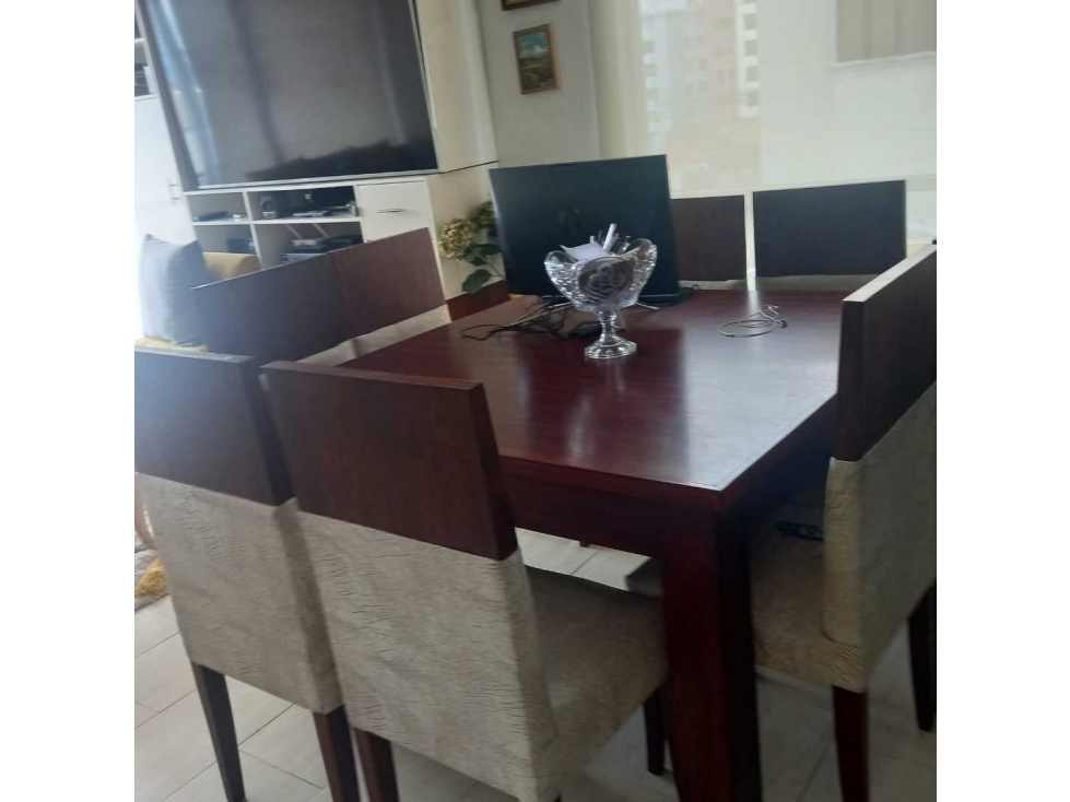 VENTA DEPARTAMENTO 2 HABITACIONES, PISO ALTO, EDIFICIO SECTOR VOZANDES - 2