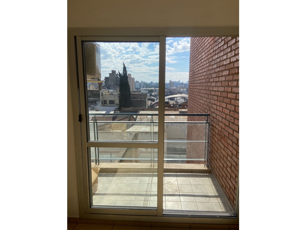 VENTA DEPARTAMENTO APTO CREDITO 2 DORMITORIOS C/ BALCON CENTRO CORDOBA — foto 2