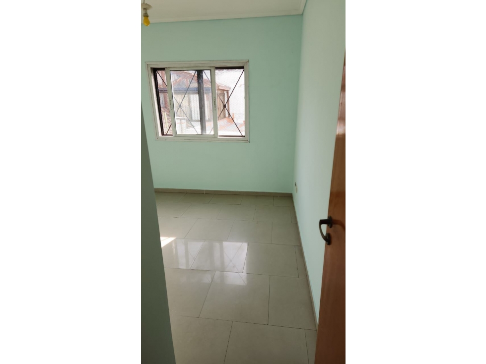 VENTA DEPARTAMENTO 3 AMBIENTES CON COCHERA DOBLE EN BANFIELD - 5