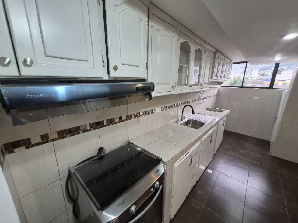 VENTA DEPARTAMENTO 3 DORMITORIOS, PISO ALTO, VISTA, CONJUNTO MAGDALENA — foto 4