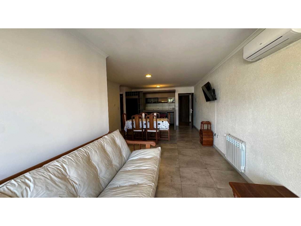 Departamento amoblado con pileta climatizada y cochera Carlos Paz — foto 4