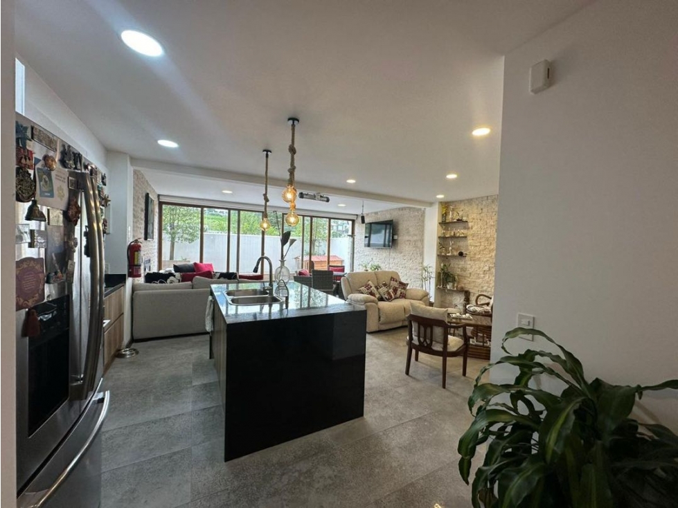 Venta departamento Cumbayá, Santa Lucía