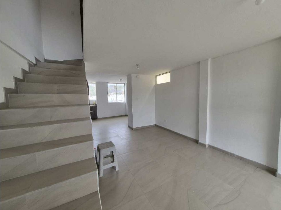 VENTA DEPARTAMENTO DÚPLEX 2 HABITACIONES, PARQUEO, CIUDAD BICENTENARIO — foto 6