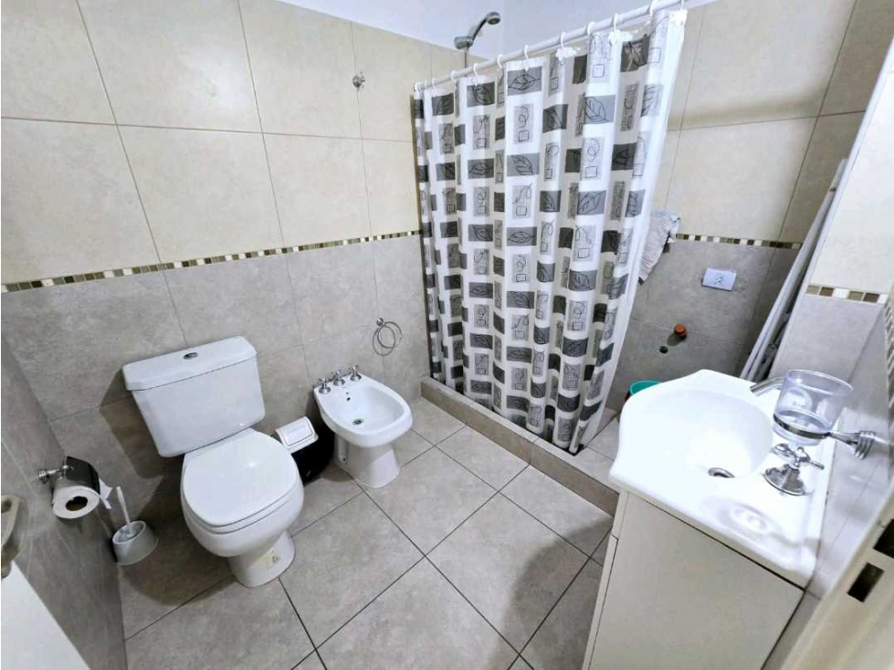 VENTA Departamento en planta baja a 2 cuadras del centro patio coche - 3
