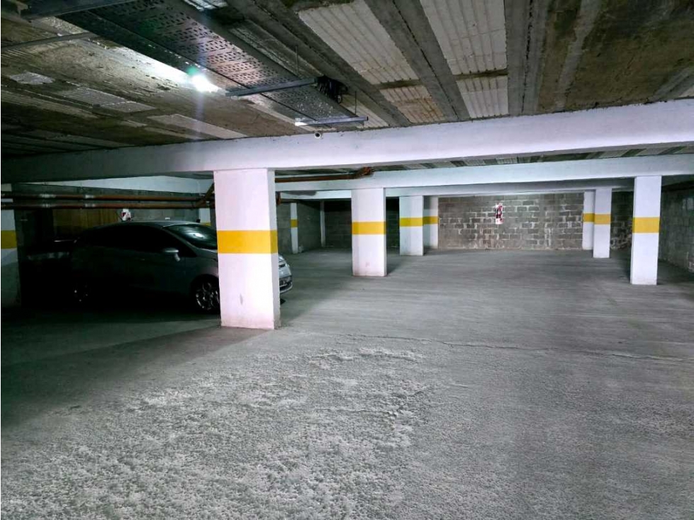 VENTA Departamento en planta baja a 2 cuadras del centro patio coche - 6