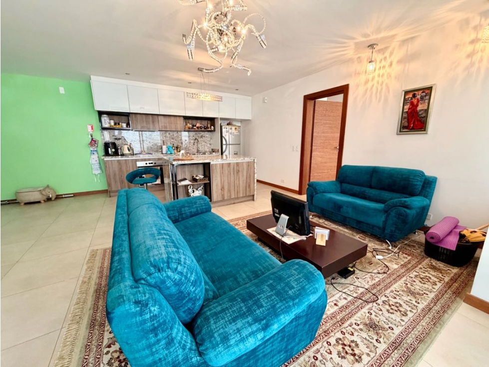 Venta Depar Urbanización OPORTUNIDAD + Patio 61 m2 CUMBAYA — foto 4